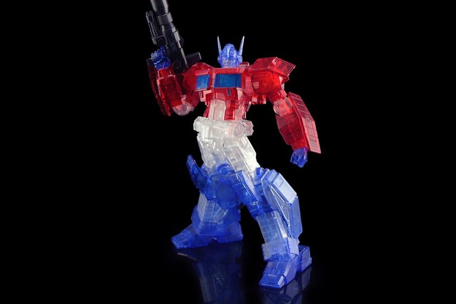 Furai Model Optimus Prime IDW Clear Version Official Images And Details  (10 of 14)